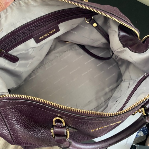 Michael Kors Grayson Satchel - Picture 5 of 5